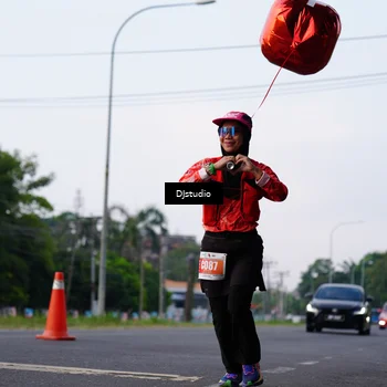 Runner Photo 4908721