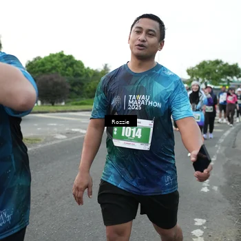 Runner Photo 4908736