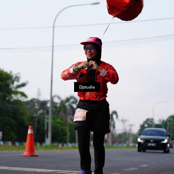 Runner Photo 4908751