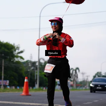 Runner Photo 4908759