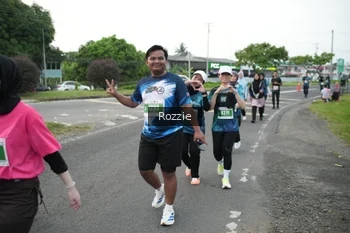 Runner Photo 4908774