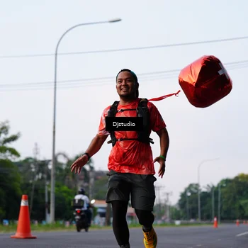 Runner Photo 4908788