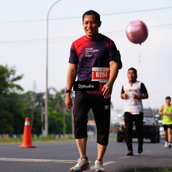Runner Photo 4909220