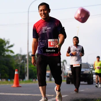 Runner Photo 4909235