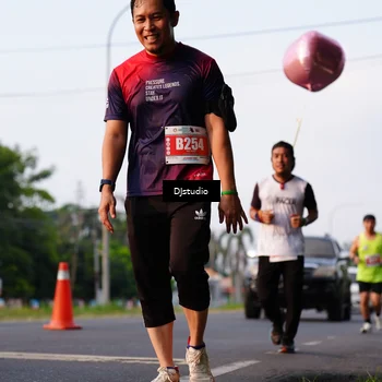 Runner Photo 4909249