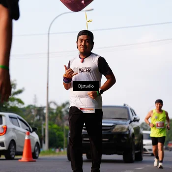 Runner Photo 4909274