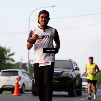 Runner Photo 4909311