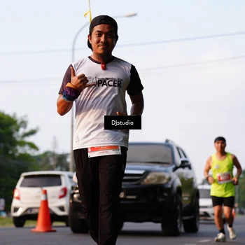 Runner Photo 4909325