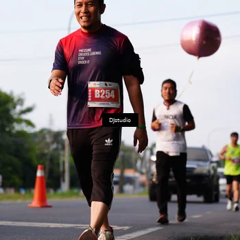 Runner Photo 4909329