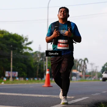Runner Photo 4909424