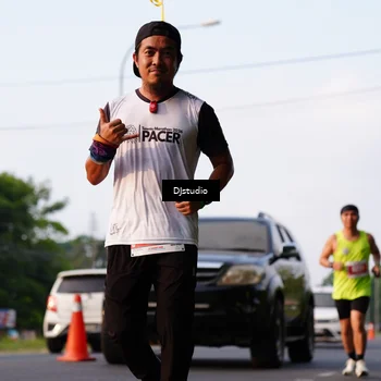 Runner Photo 4909430