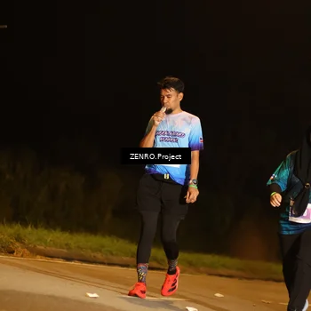 Runner Photo 4909479
