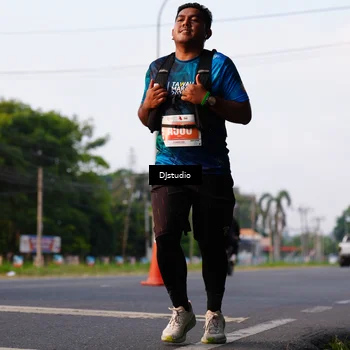 Runner Photo 4909535