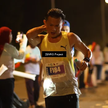 Runner Photo 4910687