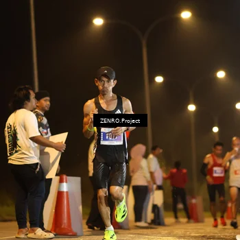 Runner Photo 4910891