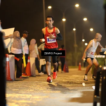 Runner Photo 4911110