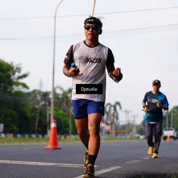 Runner Photo 4911372