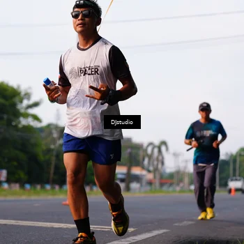 Runner Photo 4911410