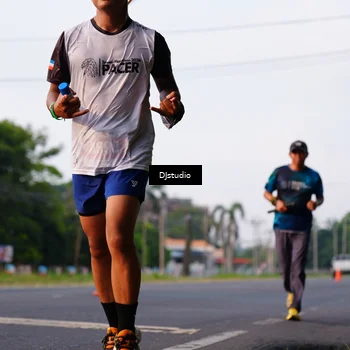 Runner Photo 4911459