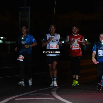 Runner Photo 4911513