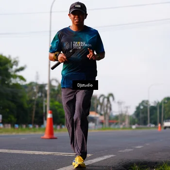 Runner Photo 4911538