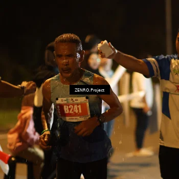 Runner Photo 4911539