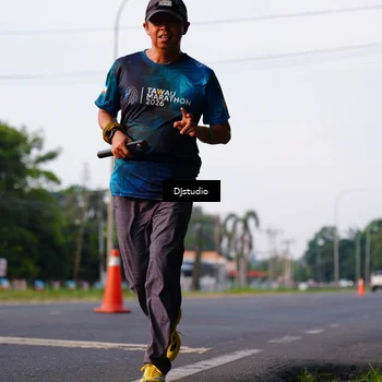 Runner Photo 4911574