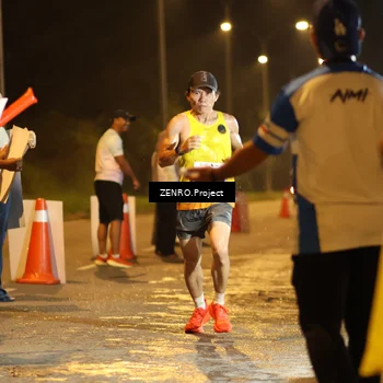 Runner Photo 4911635