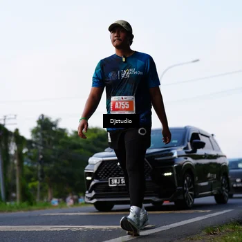 Runner Photo 4912072