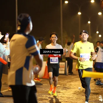 Runner Photo 4912111