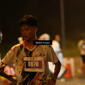 Runner Photo 4912137