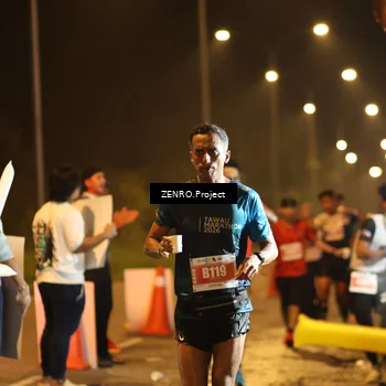 Runner Photo 4912275