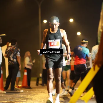 Runner Photo 4912346