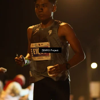 Runner Photo 4912376