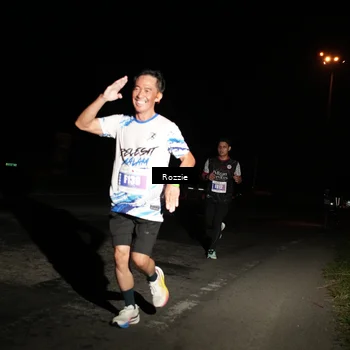 Runner Photo 4912611