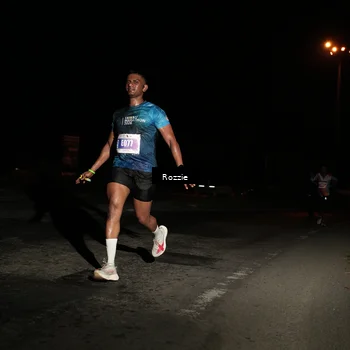 Runner Photo 4912683