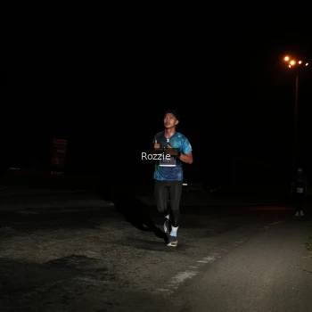 Runner Photo 4912743