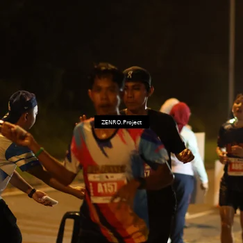Runner Photo 4912860