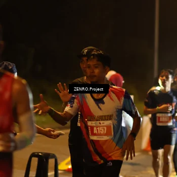 Runner Photo 4912864