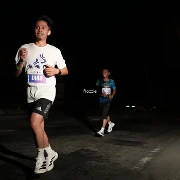 Runner Photo 4913043