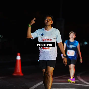 Runner Photo 4913103