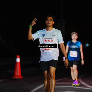 Runner Photo 4913153