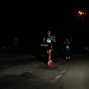 Runner Photo 4913217