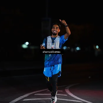 Runner Photo 4913268