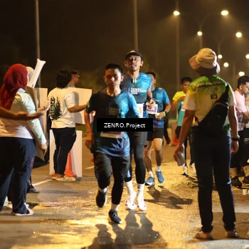 Runner Photo 4913282