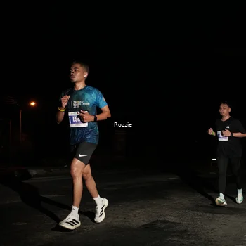 Runner Photo 4913298