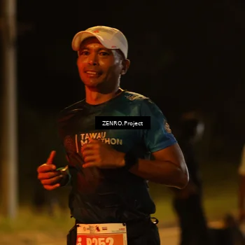 Runner Photo 4913599