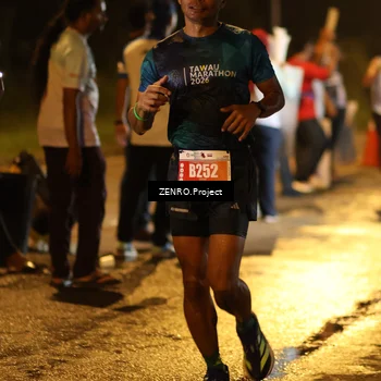 Runner Photo 4913628