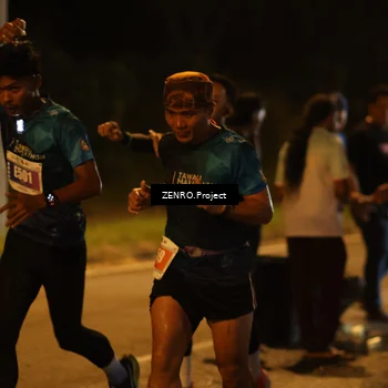 Runner Photo 4913691