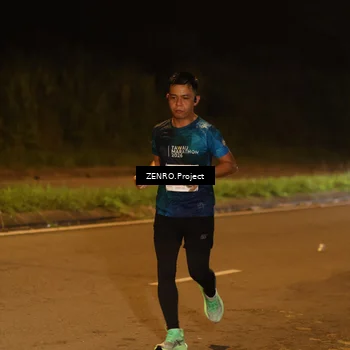 Runner Photo 4913769